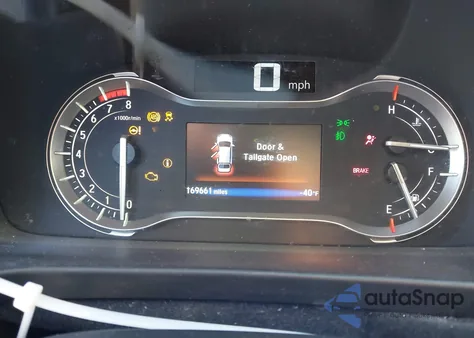 2018 Honda Pilot Ex z USA, uszkodzony, nr VIN 5FNYF5H32JB021545